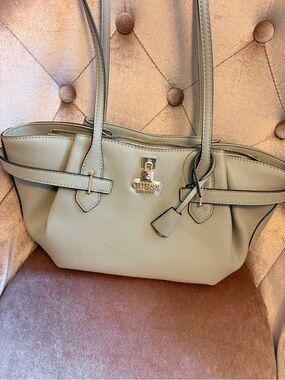 GUESS Yesba Girlfriend Large Shoulder Bag Satchel Handbag Pebble Gray NEW